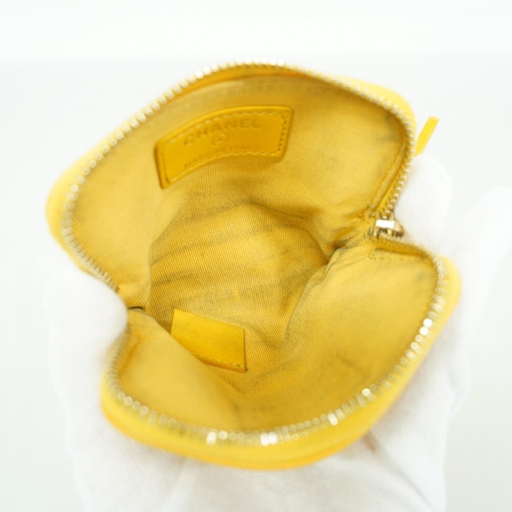 CHANEL Yellow Caviar Leather Wallet - Picture 3 of 8